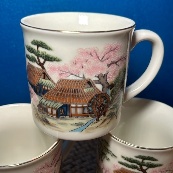 Vintage Japan set of 4 Cherry Tree Watermill Scene Coffee Mug Gold Trim no chips - Picture 4 of 6